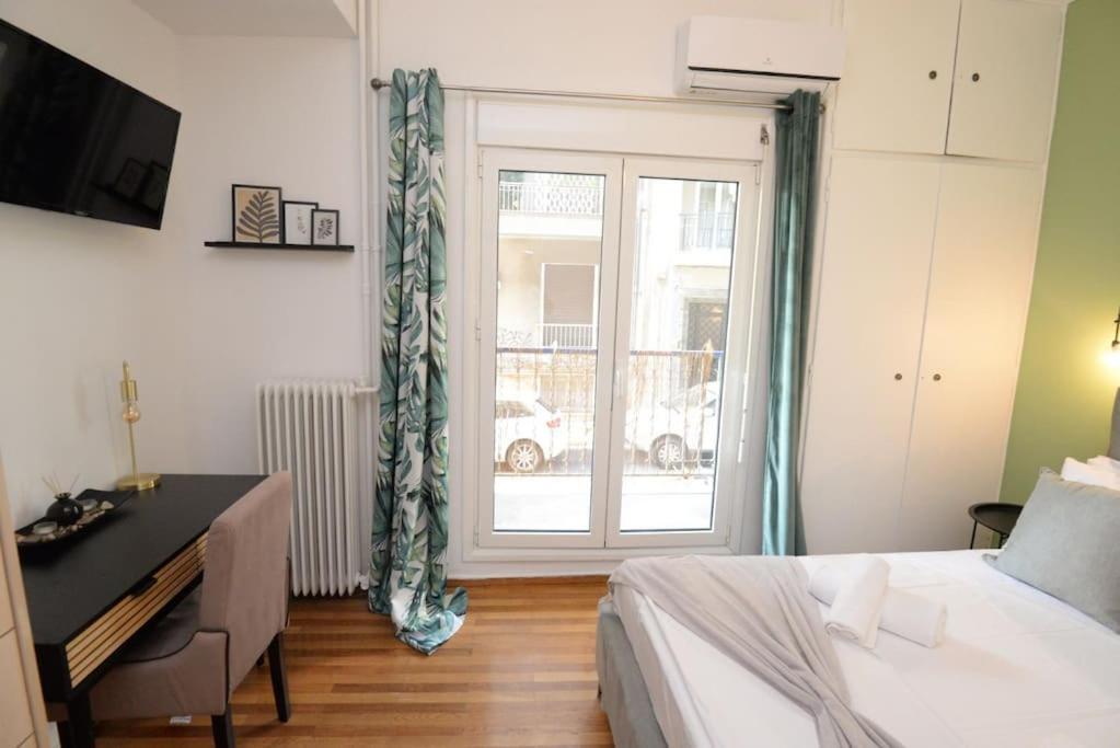 Apartment Minimal In Koukaki Athens