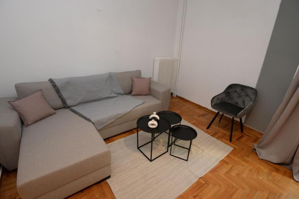 Minimal In Koukaki * Athens